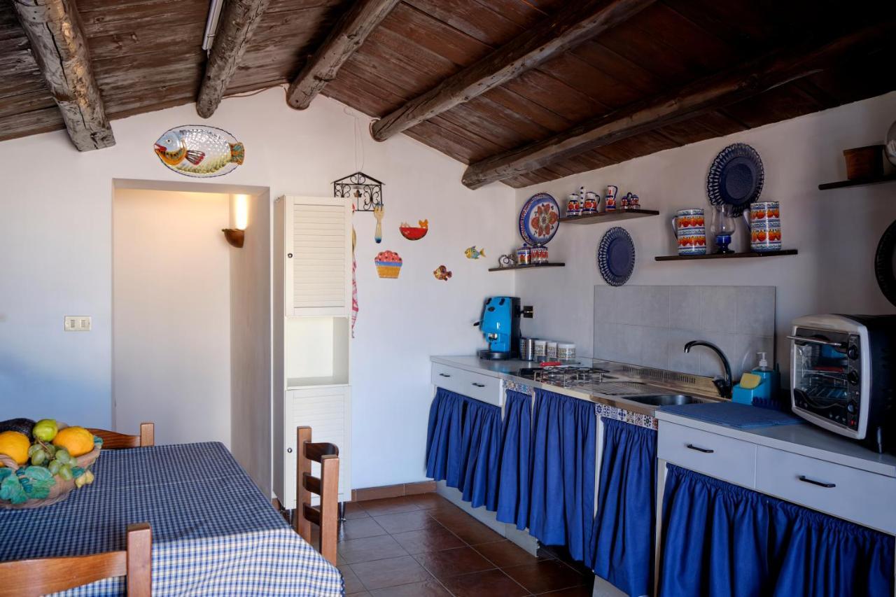 Ferienwohnung Attico Con Terrazza Sul Porto Palermo Exterior foto
